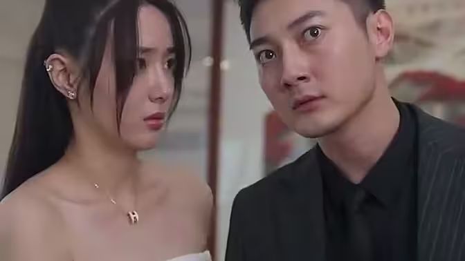 退婚后，她被財(cái)閥大佬嬌養(yǎng)了(全集)